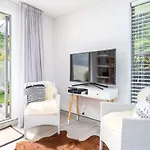 Riverside 1-Bed Apt - In The Heart Of The City